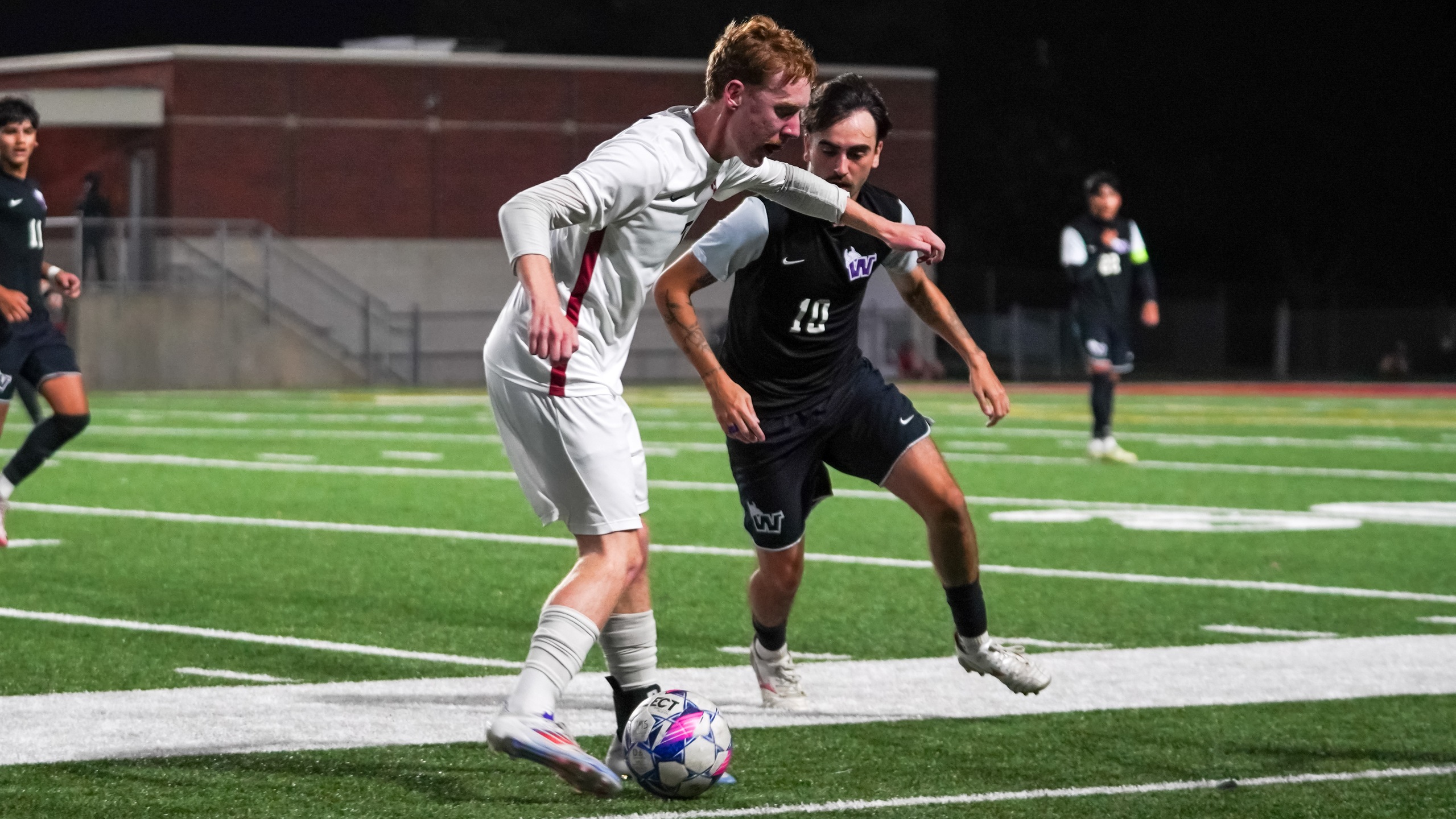 Men's Soccer Defeats Waldorf 5-0