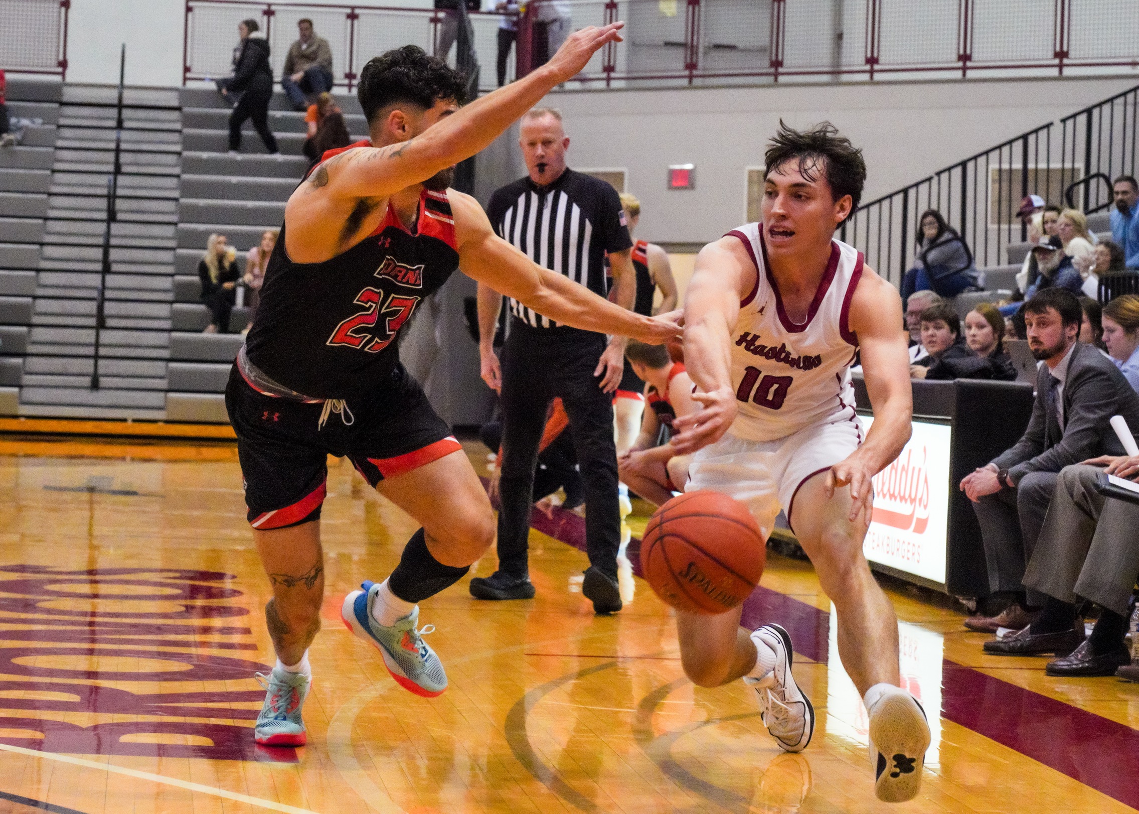 Hot Shooting Leads Men's Basketball Past Midland