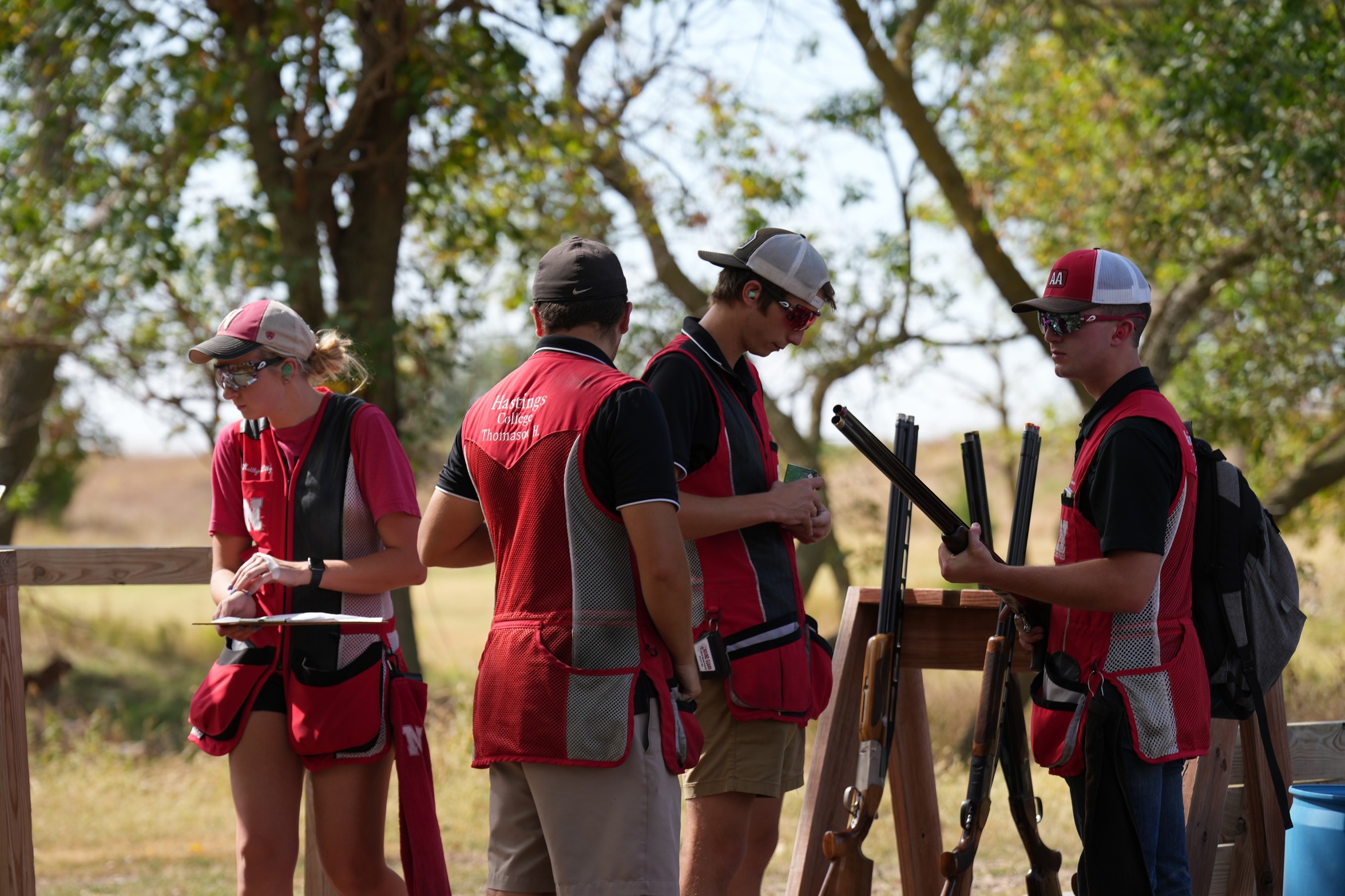 Dager Wins PCC Conference Shoot, Team Takes 4th