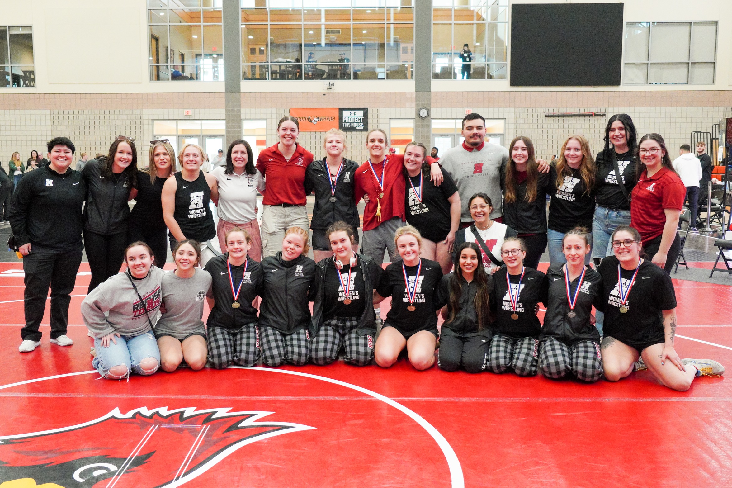 Women's Wrestling Finishes Runner-Up in NWCA Women's Team Scholar All-America Award